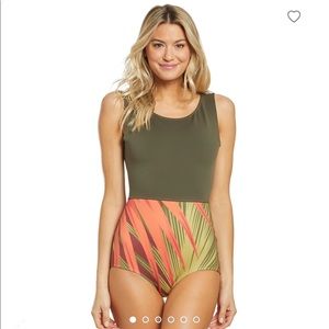 Seea Lido One Piece Palm